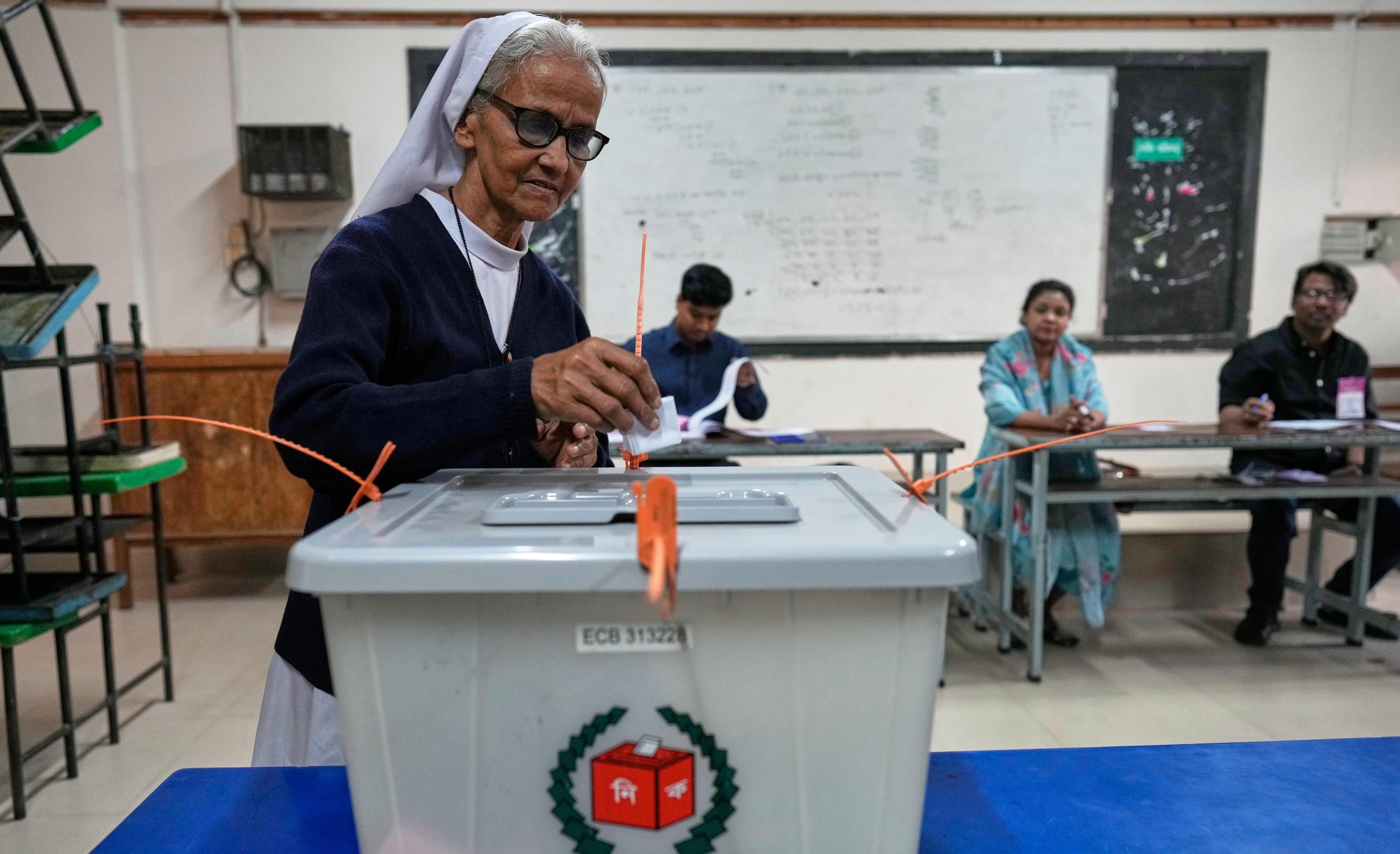 जेन–जी विद्रोहपछि बंगलादेशमा पहिलो मतदान जारी