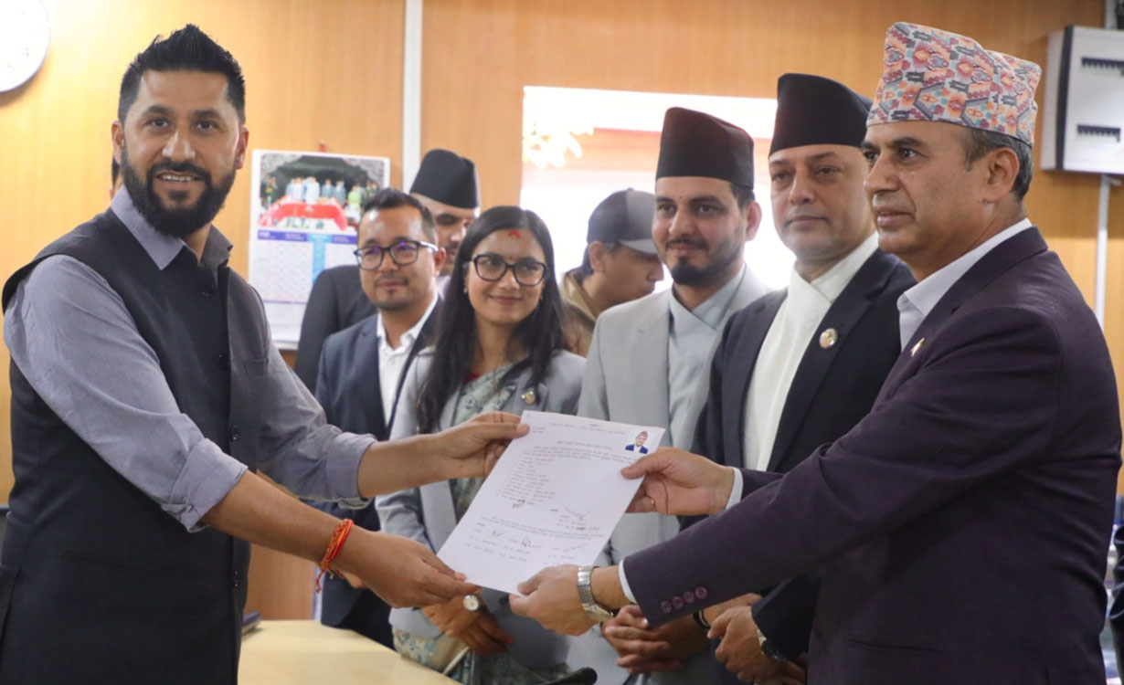 सभामुखमा रास्वपा उपसभापति अर्यालको उम्मेदवारी दर्ता