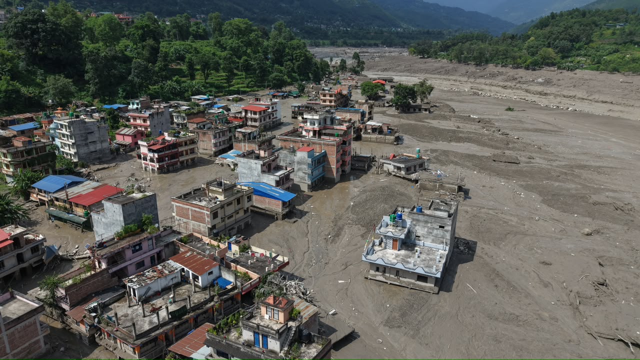 बाढीपीडितका लागि बिवाइडी साइमेक्सले सात करोड सहयोग गर्ने