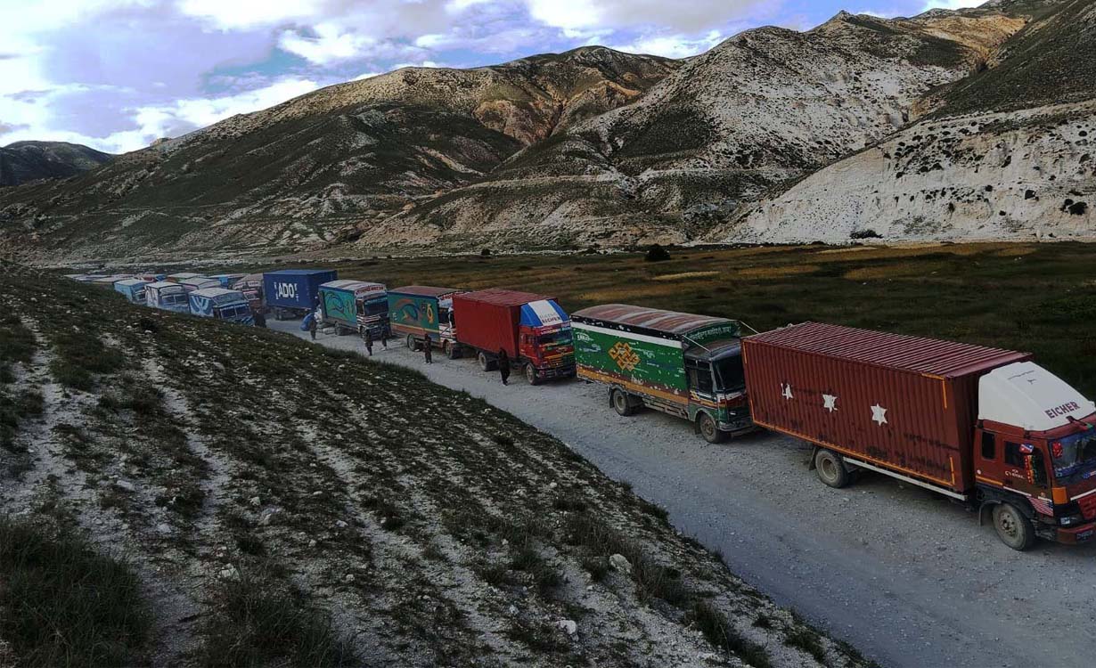 चलायमान बन्दै कोरला नाका